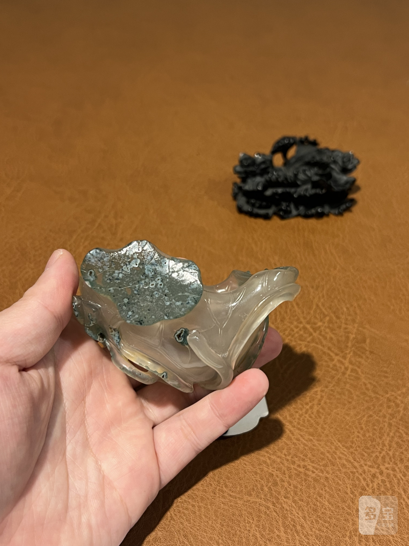 清乾隆 绿皮荷花玛瑙水盂 - 图2